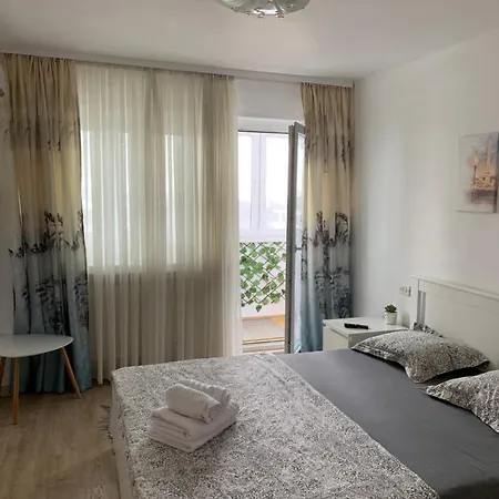 Viorela Apartment *